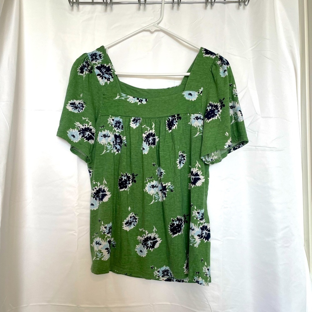 Lucky Brand/ Square Neck Green floral top - Picture 2 of 7